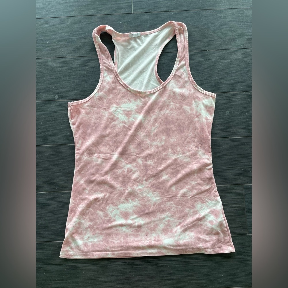 SET OF 3 diff tanks! - Picture 2 of 3